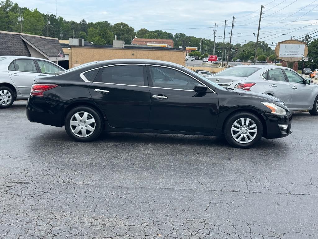 2013 Nissan Altima S photo 7