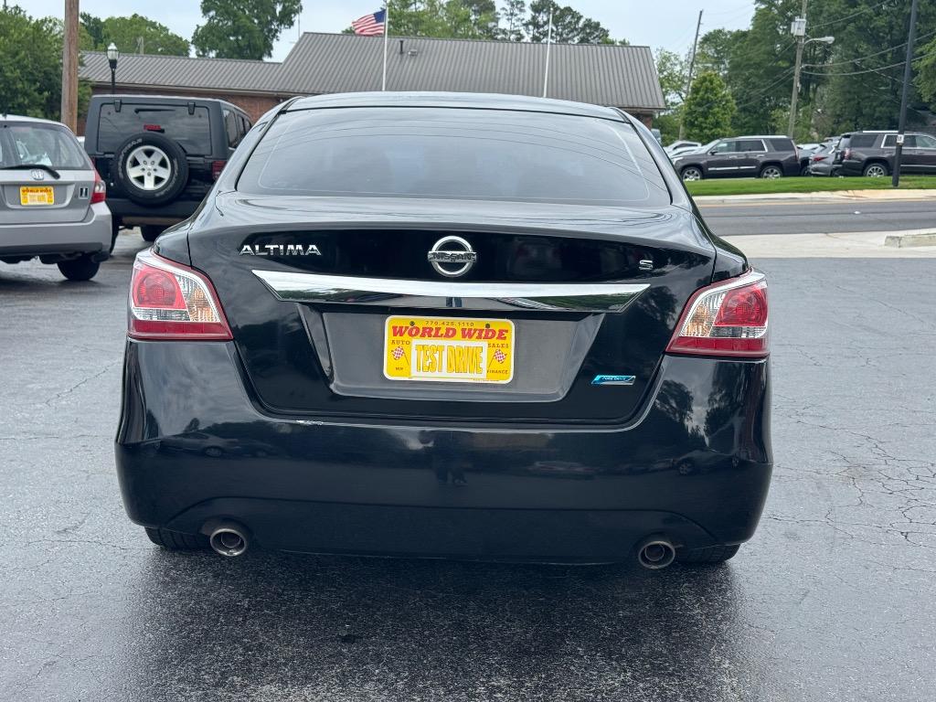 2013 Nissan Altima S photo 6