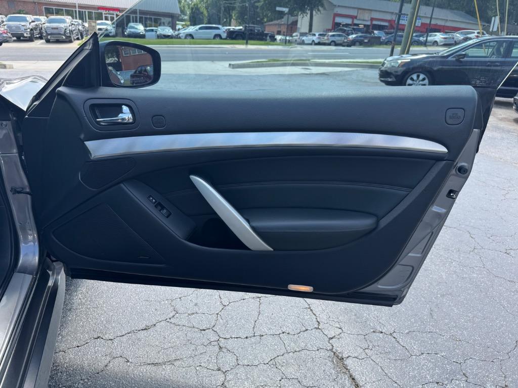 2012 Infiniti G37 Base photo 15
