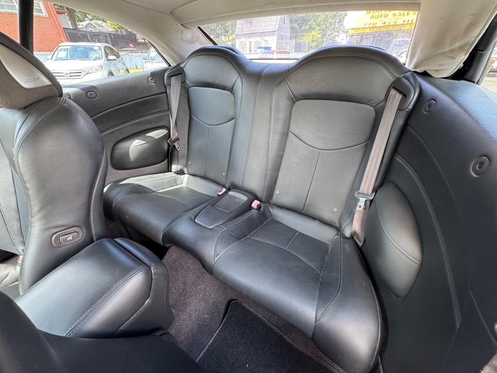 2012 Infiniti G37 Base photo 17