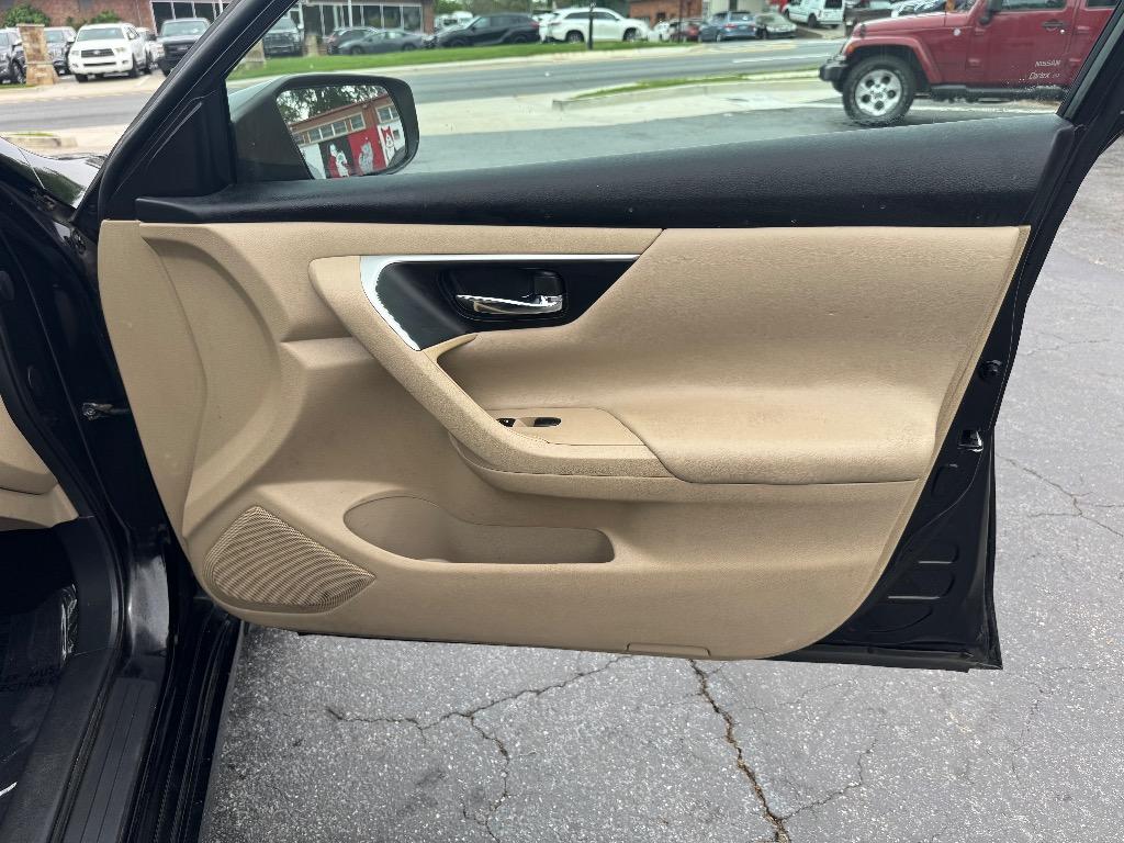2016 Nissan Altima S - Photo 21