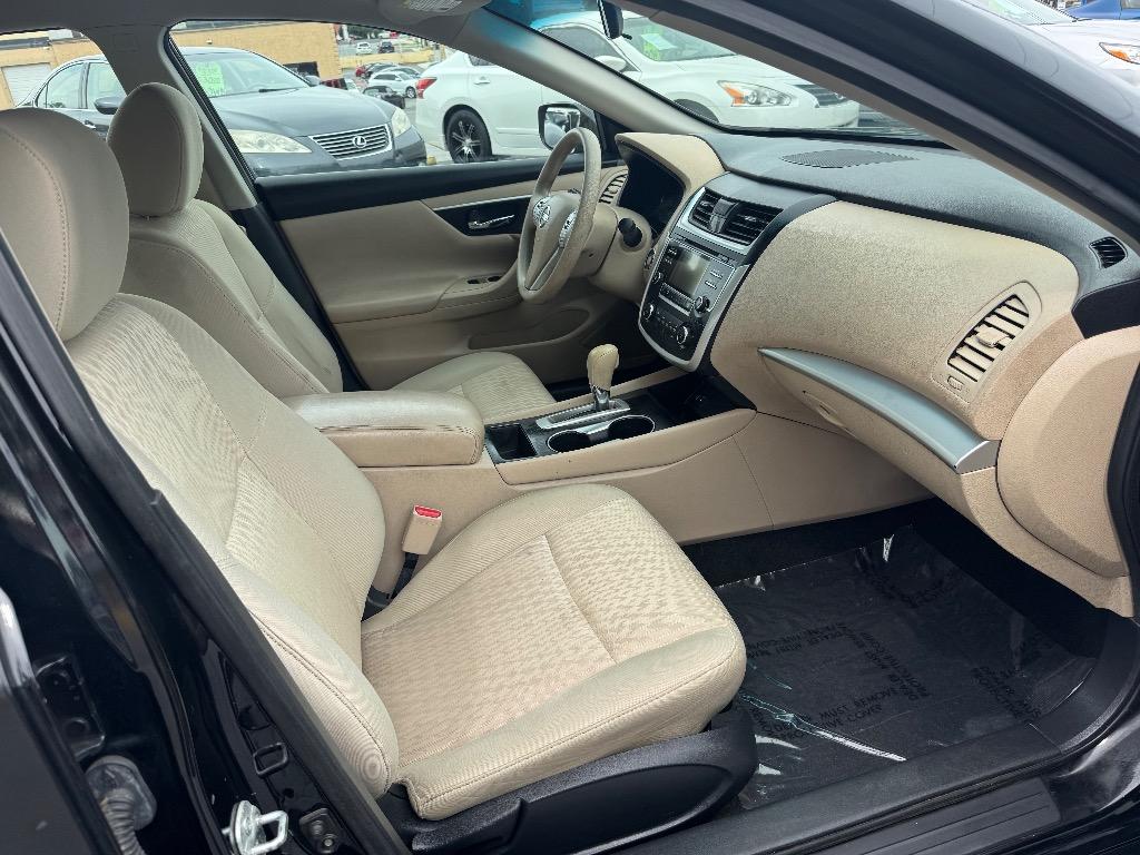 2016 Nissan Altima S - Photo 19