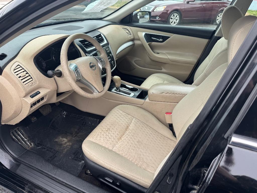 2016 Nissan Altima S - Photo 9