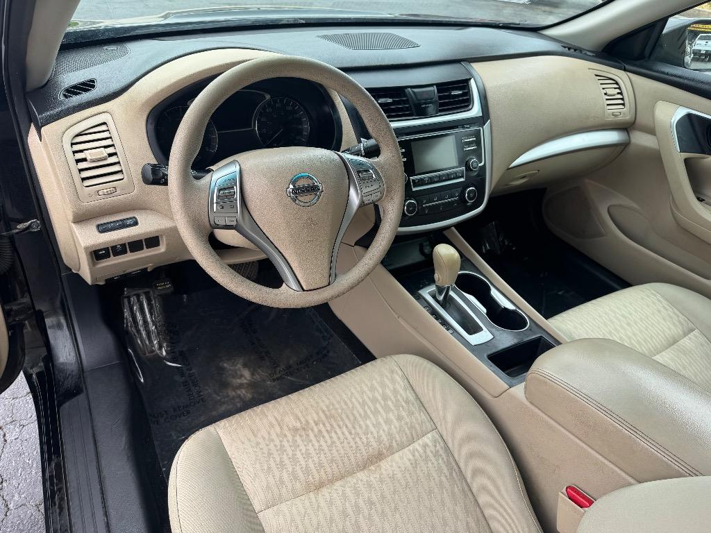 2016 Nissan Altima S - Photo 10