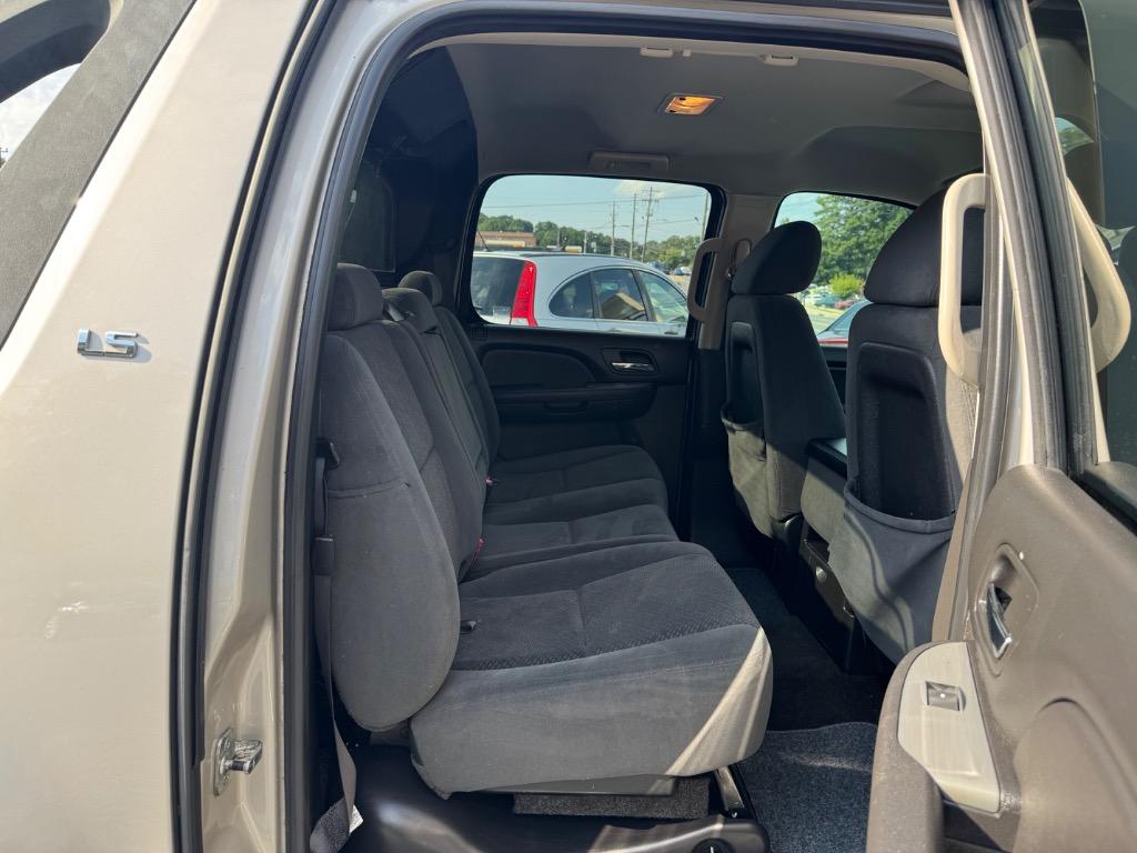 2008 Chevrolet Avalanche LS - Photo 16