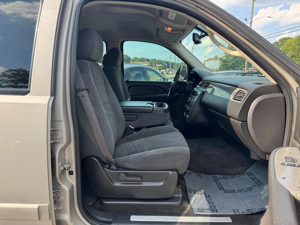 2008 Chevrolet Avalanche LS - Photo 19