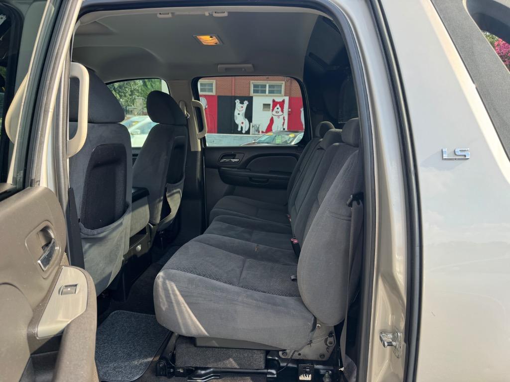 2008 Chevrolet Avalanche LS - Photo 13