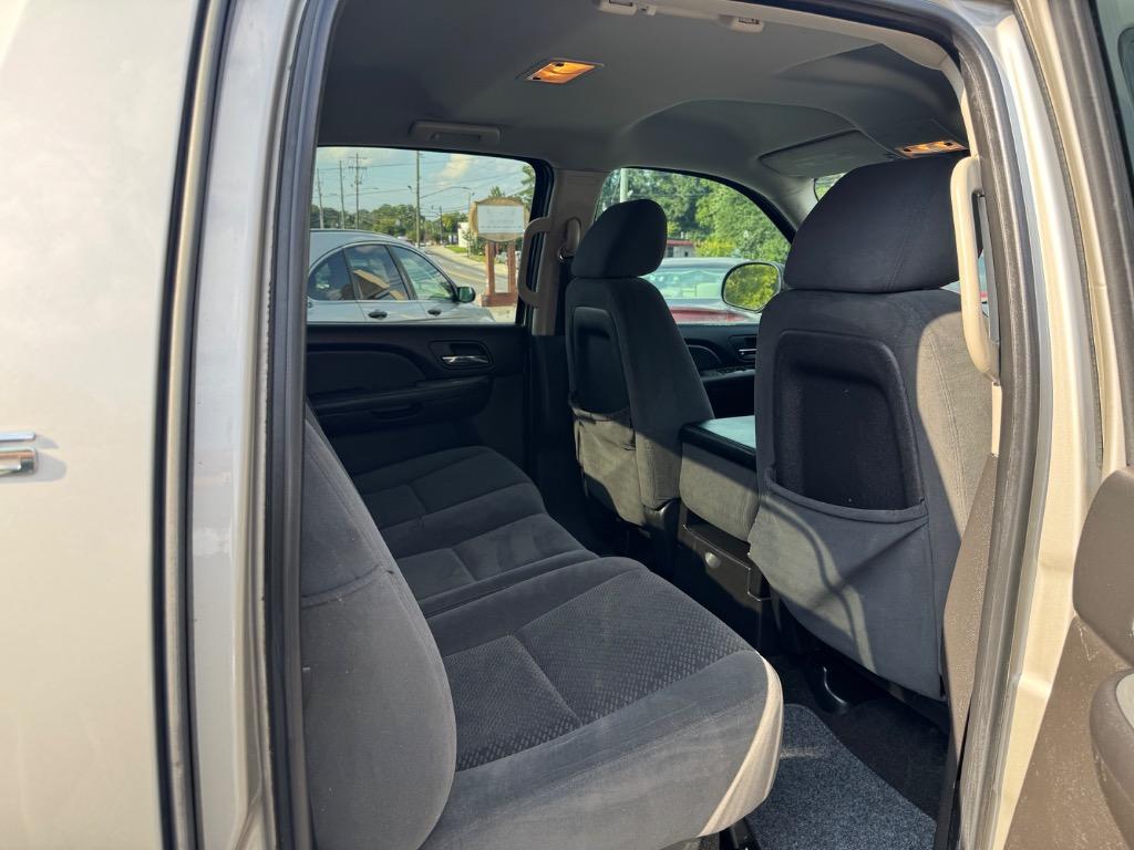 2008 Chevrolet Avalanche LS - Photo 17